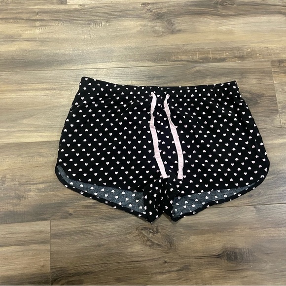 Micro Black Shorts with Heart Pattern and Pink Drawstring - Picture 1 of 4